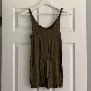 Falls Creek olive green fitted tank top size medium